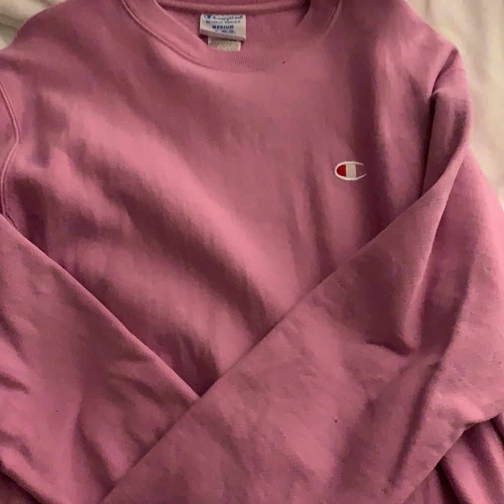 Oversized Champions Light Purple/Pink Crewneck